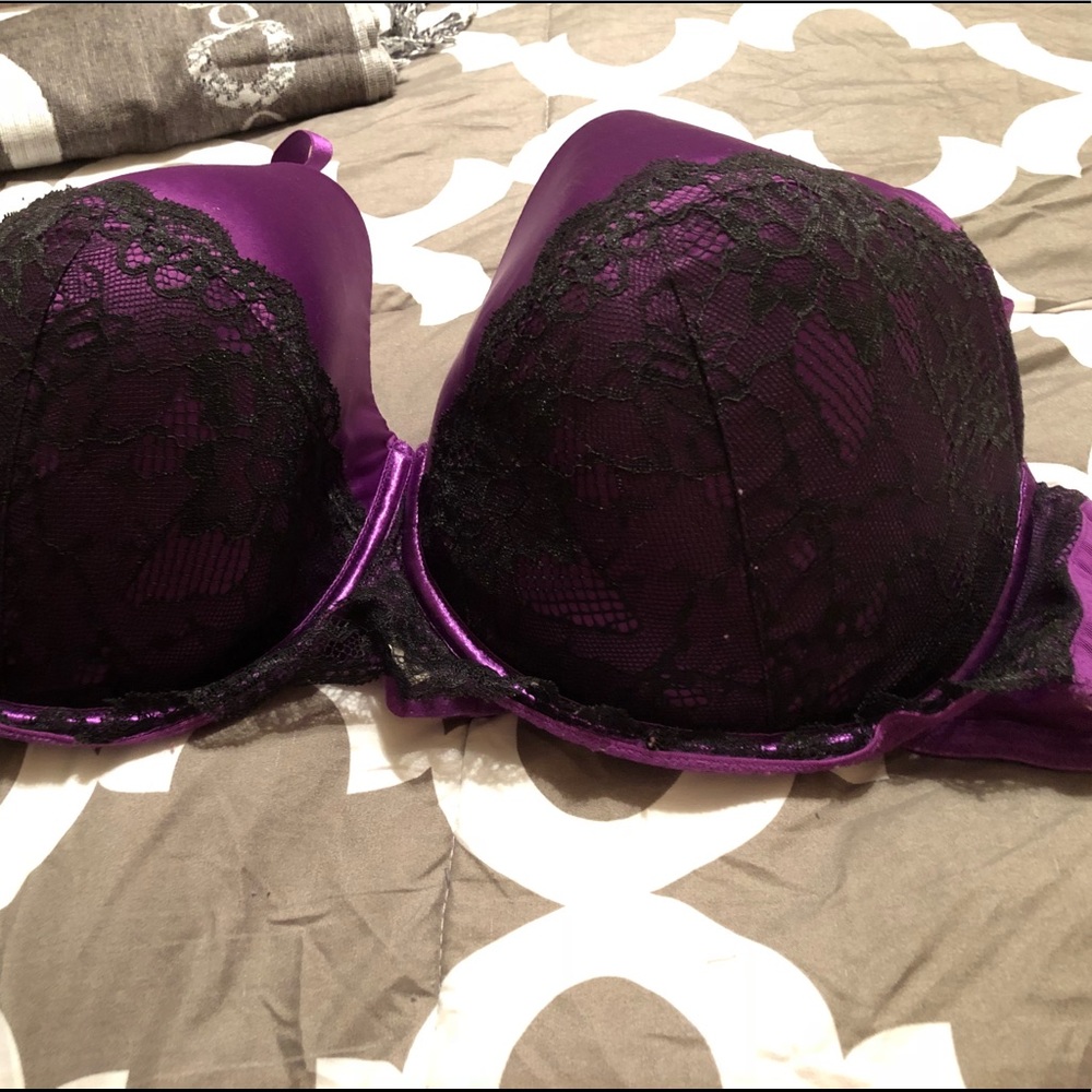 New Cacique Bra 46DD